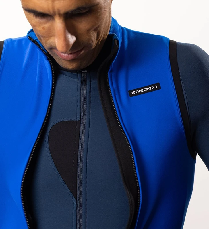 ETXEONDO Chaleco Arima Negro - Imagen 3